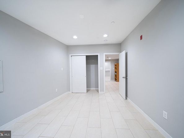 706 N 7TH Street, Philadelphia PA 19123