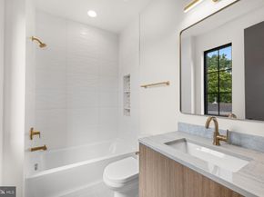 113 James Drive SW, Vienna VA 22180