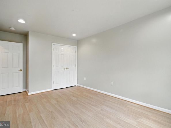 47565 Royal Burnham Terrace, Sterling VA 20165