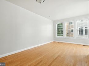 47565 Royal Burnham Terrace, Sterling VA 20165