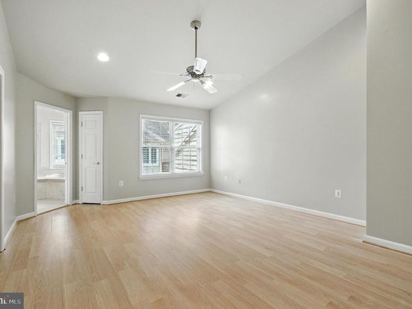 47565 Royal Burnham Terrace, Sterling VA 20165