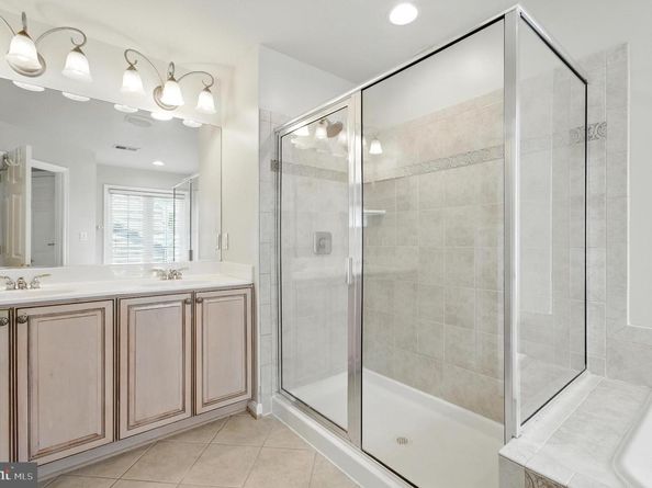 47565 Royal Burnham Terrace, Sterling VA 20165