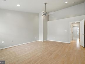 47565 Royal Burnham Terrace, Sterling VA 20165