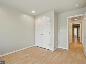 47565 Royal Burnham Terrace, Sterling VA 20165