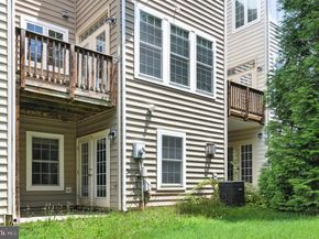 47565 Royal Burnham Terrace, Sterling VA 20165