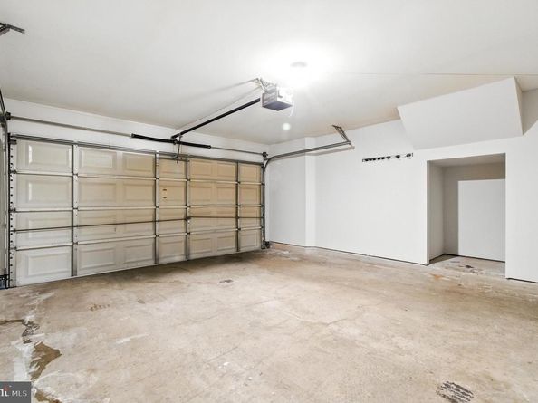 47565 Royal Burnham Terrace, Sterling VA 20165