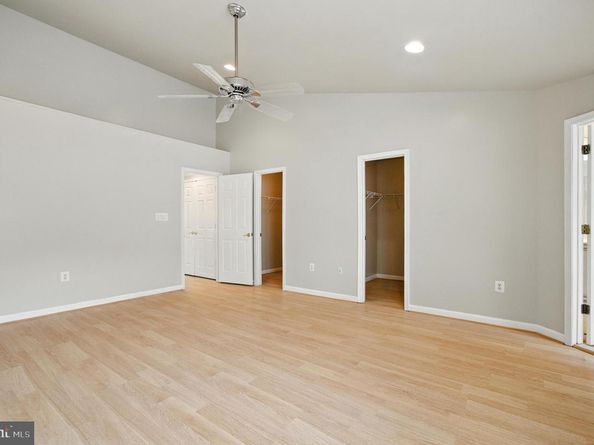 47565 Royal Burnham Terrace, Sterling VA 20165