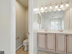 47565 Royal Burnham Terrace, Sterling VA 20165