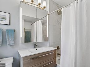 2500 Q Street NW 605, Washington DC 20007