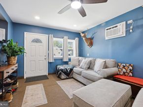 17 Needlepine Lane, Levittown PA 19054