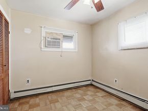17 Needlepine Lane, Levittown PA 19054