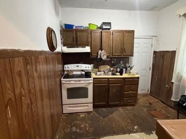 3013 N Bailey Street, Philadelphia PA 19132