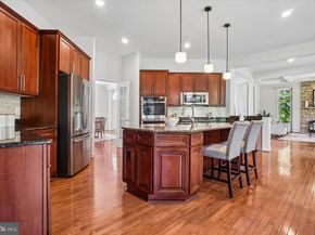 11040 Heathland Drive, Oakton VA 22124