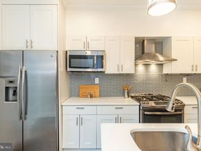 870 N 19TH Street, Philadelphia PA 19130