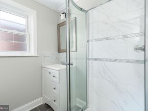 870 N 19TH Street, Philadelphia PA 19130