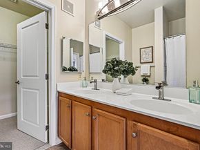 2665 Prosperity Avenue 351, Fairfax VA 22031