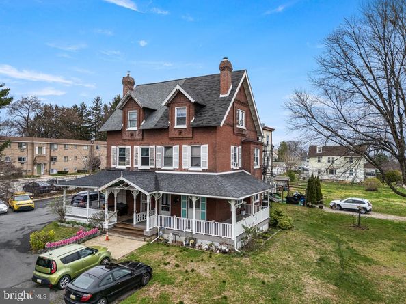 231 S Oak Avenue, Clifton Heights PA 19018