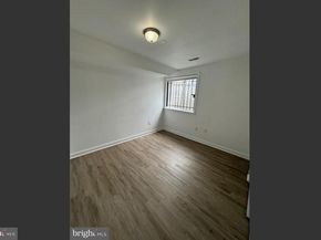 1515 W Seybert Street, Philadelphia PA 19121