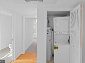 3179 Summit Square Drive 2C4, Oakton VA 22124