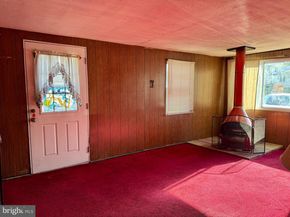 516 Parkway Drive, Fairless Hills PA 19030