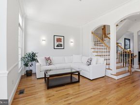 20378 Cottswold Terrace 67, Sterling VA 20165