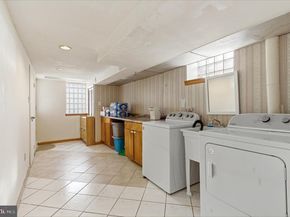 730 Charette Road, Philadelphia PA 19115