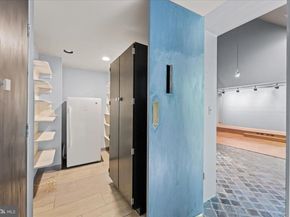 7575 Potomac Falls Road, Mclean VA 22102