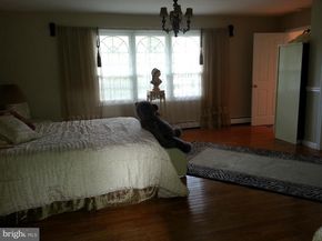 2063 Woodford Road, Vienna VA 22182