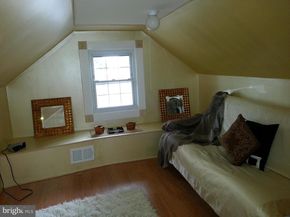 2063 Woodford Road, Vienna VA 22182