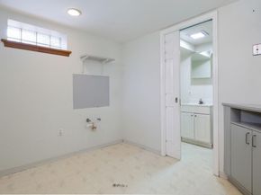 223 Fitzwatertown Road, Willow Grove PA 19090