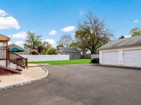 223 Fitzwatertown Road, Willow Grove PA 19090