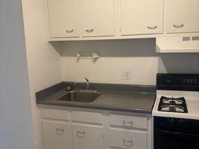 604-36 S Washington Square 604, Philadelphia PA 19106