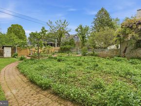 404 Oak Lane, Wayne PA 19087