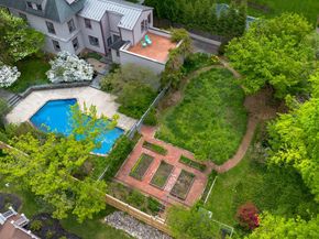 404 Oak Lane, Wayne PA 19087