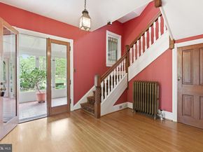 404 Oak Lane, Wayne PA 19087