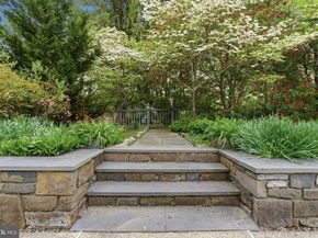 404 Oak Lane, Wayne PA 19087