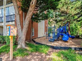3308 Wyndham Circle 221, Alexandria VA 22302