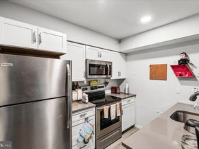 3308 Wyndham Circle 221, Alexandria VA 22302