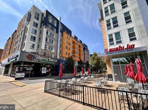 3308 Wyndham Circle 221, Alexandria VA 22302