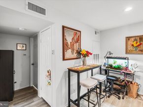 3308 Wyndham Circle 221, Alexandria VA 22302