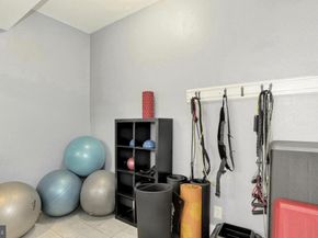 3308 Wyndham Circle 221, Alexandria VA 22302