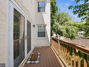 2900 13TH Street S 102, Arlington VA 22204