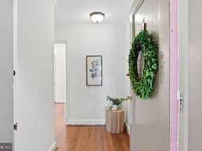 2900 13TH Street S 102, Arlington VA 22204