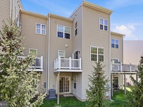 2219 Evin Drive, Warrington PA 18976