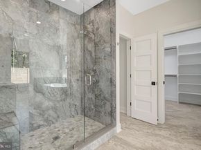2816 N Jefferson Street, Arlington VA 22207