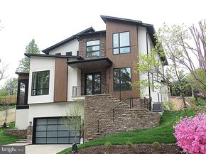 2816 N Jefferson Street, Arlington VA 22207