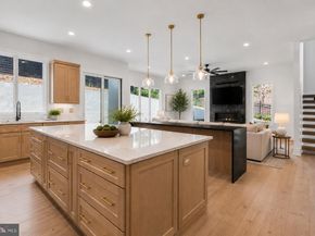 2816 N Jefferson Street, Arlington VA 22207