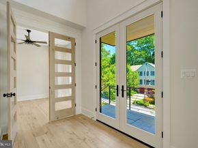 2816 N Jefferson Street, Arlington VA 22207