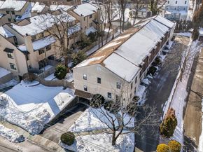 22 Llanfair Road 1, Ardmore PA 19003