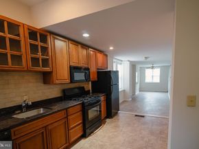 621 N 35TH Street, Philadelphia PA 19104